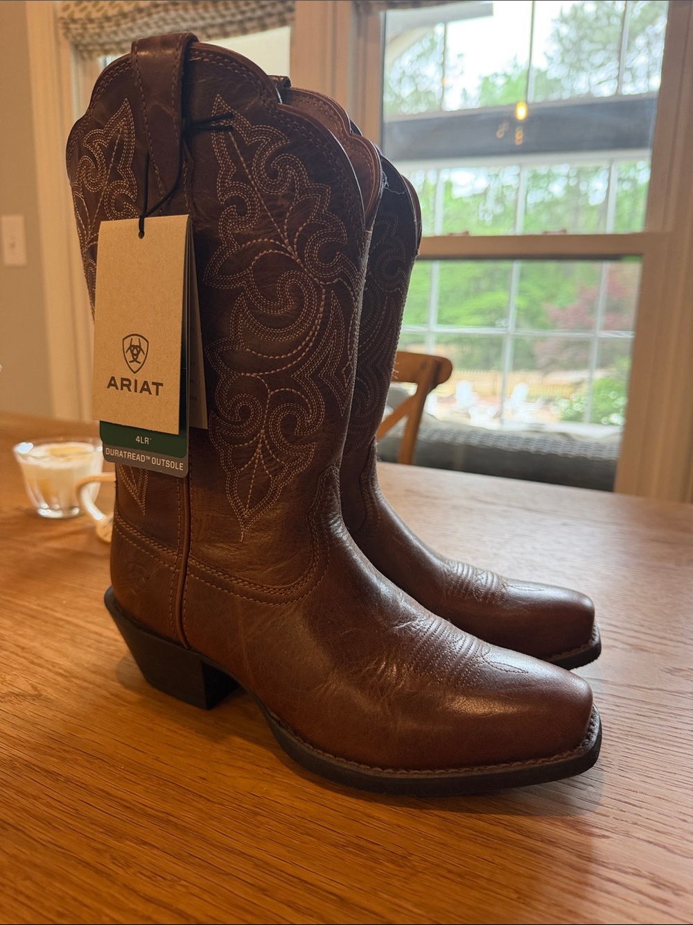 Ariat Chestnut Brown Embroidered Leather Western Boots